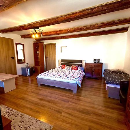 Apartman Velicka Vinaren بوبراد المظهر الخارجي الصورة