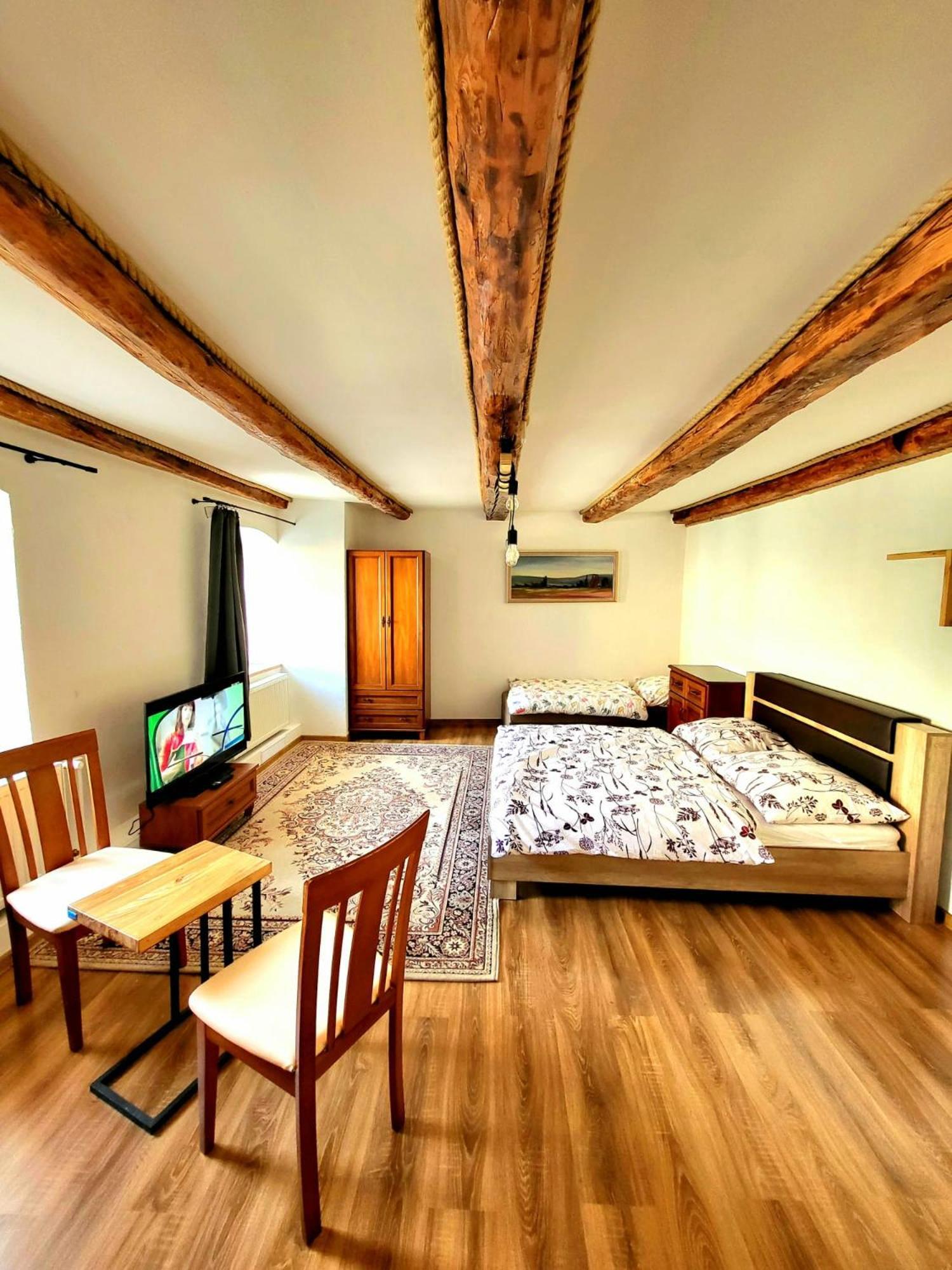 Apartman Velicka Vinaren بوبراد المظهر الخارجي الصورة