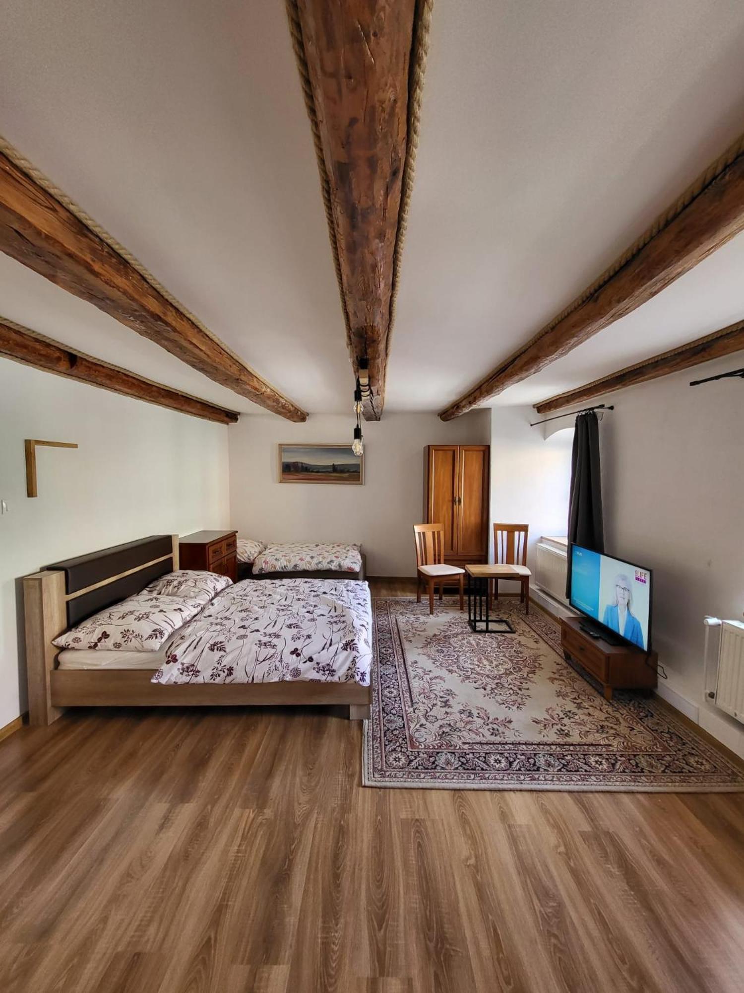 Apartman Velicka Vinaren بوبراد المظهر الخارجي الصورة