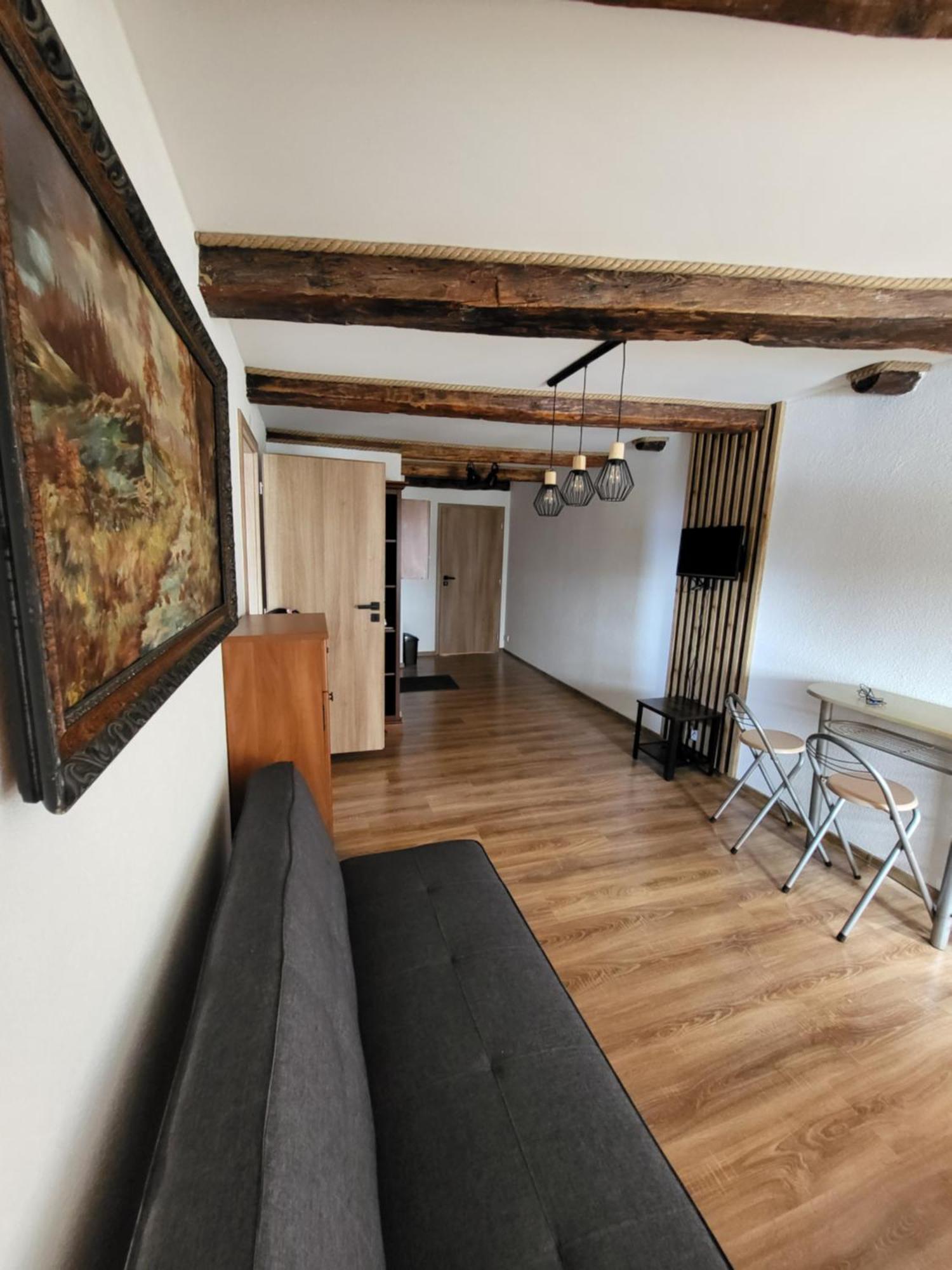 Apartman Velicka Vinaren بوبراد الغرفة الصورة