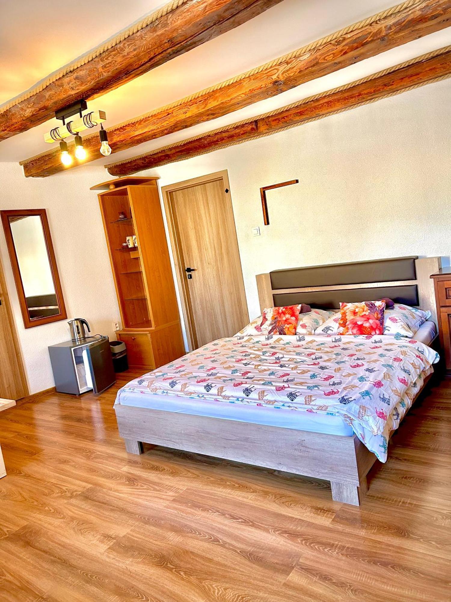 Apartman Velicka Vinaren بوبراد المظهر الخارجي الصورة