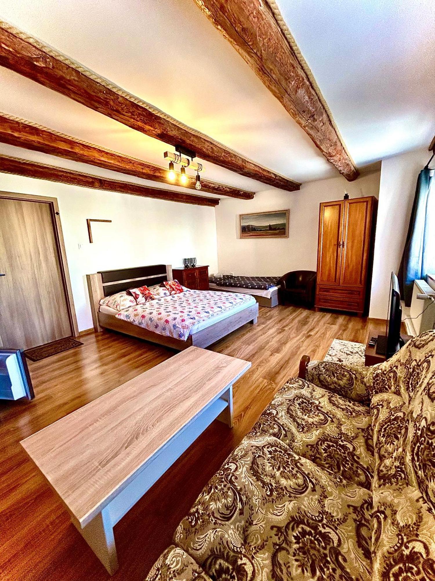 Apartman Velicka Vinaren بوبراد المظهر الخارجي الصورة